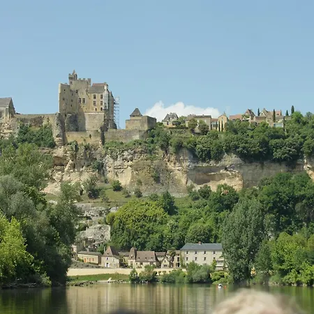 In Dordogne Near Castles, Cleaning Included Casa vacanze