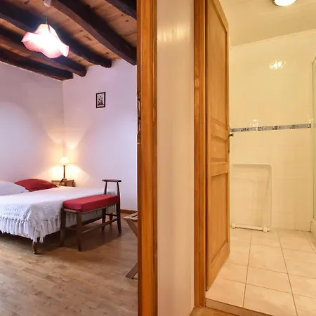 In Dordogne Near Castles, Cleaning Included Casa vacanze Berbiguieres